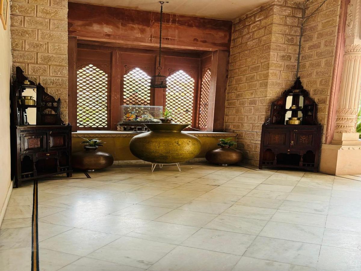 קוטה Hotel Karan Villas מראה חיצוני תמונה