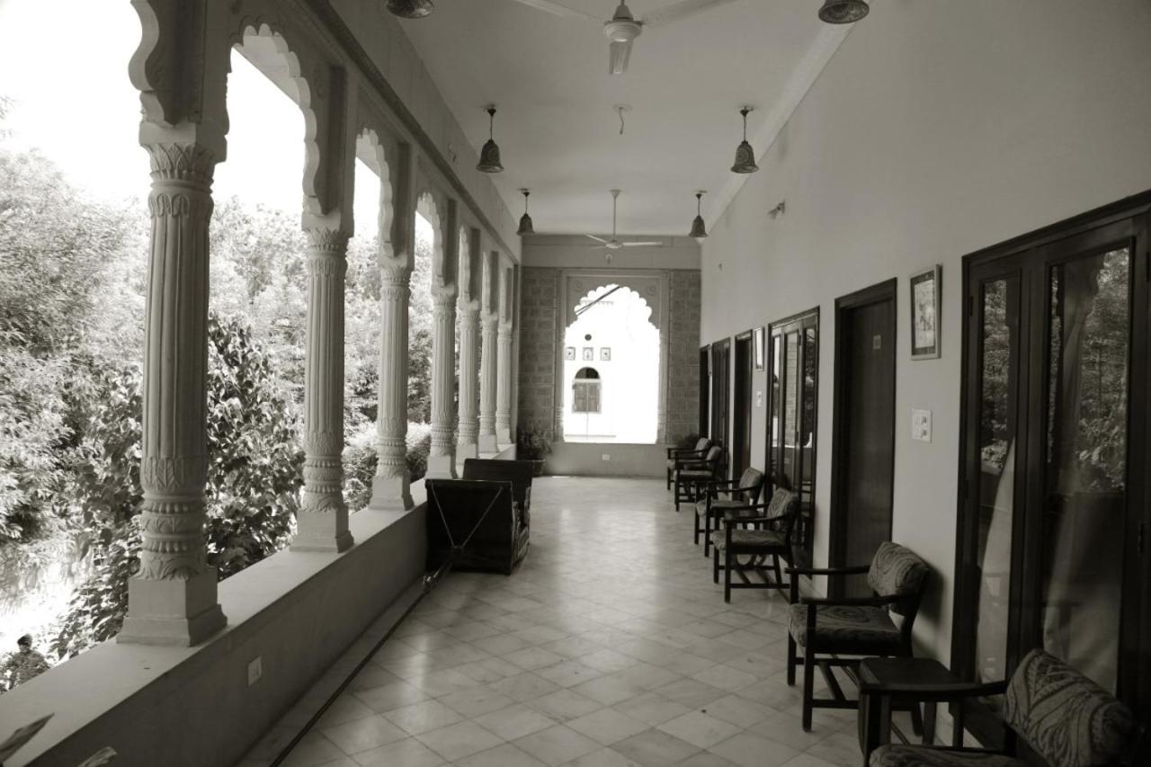 קוטה Hotel Karan Villas מראה חיצוני תמונה