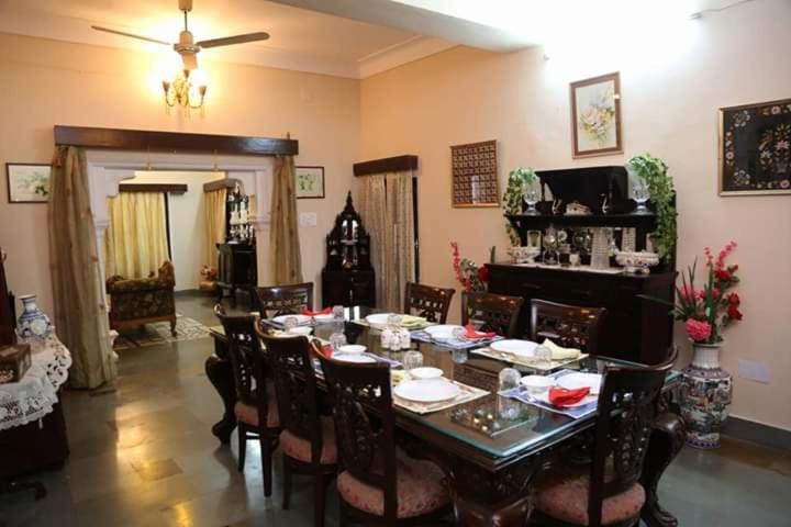 קוטה Hotel Karan Villas מראה חיצוני תמונה
