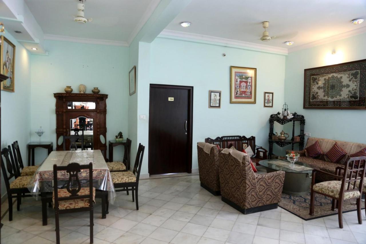 קוטה Hotel Karan Villas מראה חיצוני תמונה