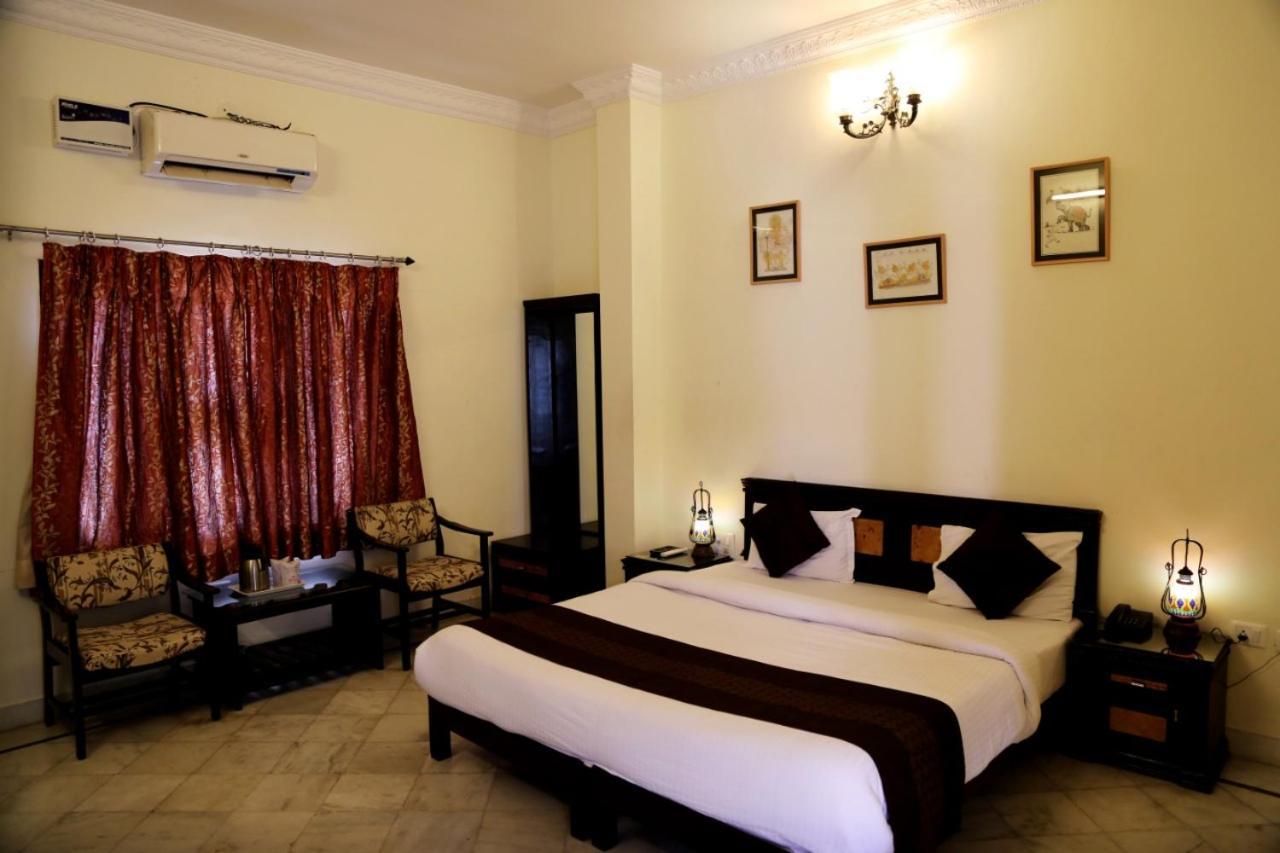 קוטה Hotel Karan Villas מראה חיצוני תמונה