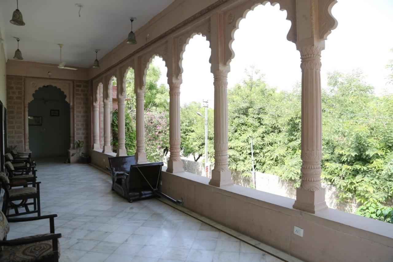 קוטה Hotel Karan Villas מראה חיצוני תמונה